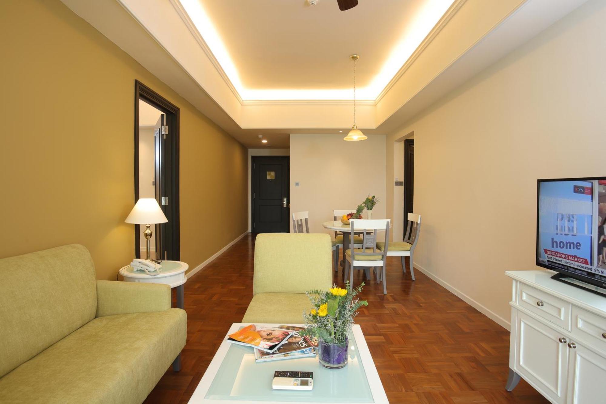 Himawari Hotel Apartments Phnom Penh Exterior foto